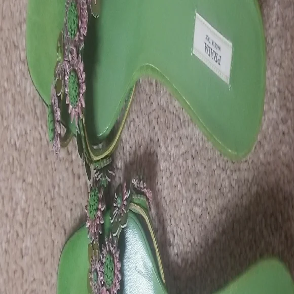 Prada Green Sandals with Metallic Chain Embellishment - Picture 8 of 16